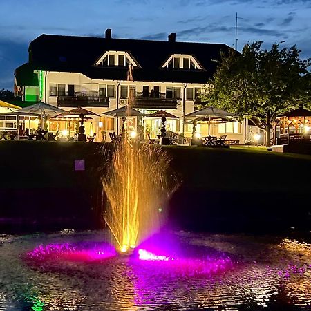Butenas Hotel Tyla Birzai Luaran gambar