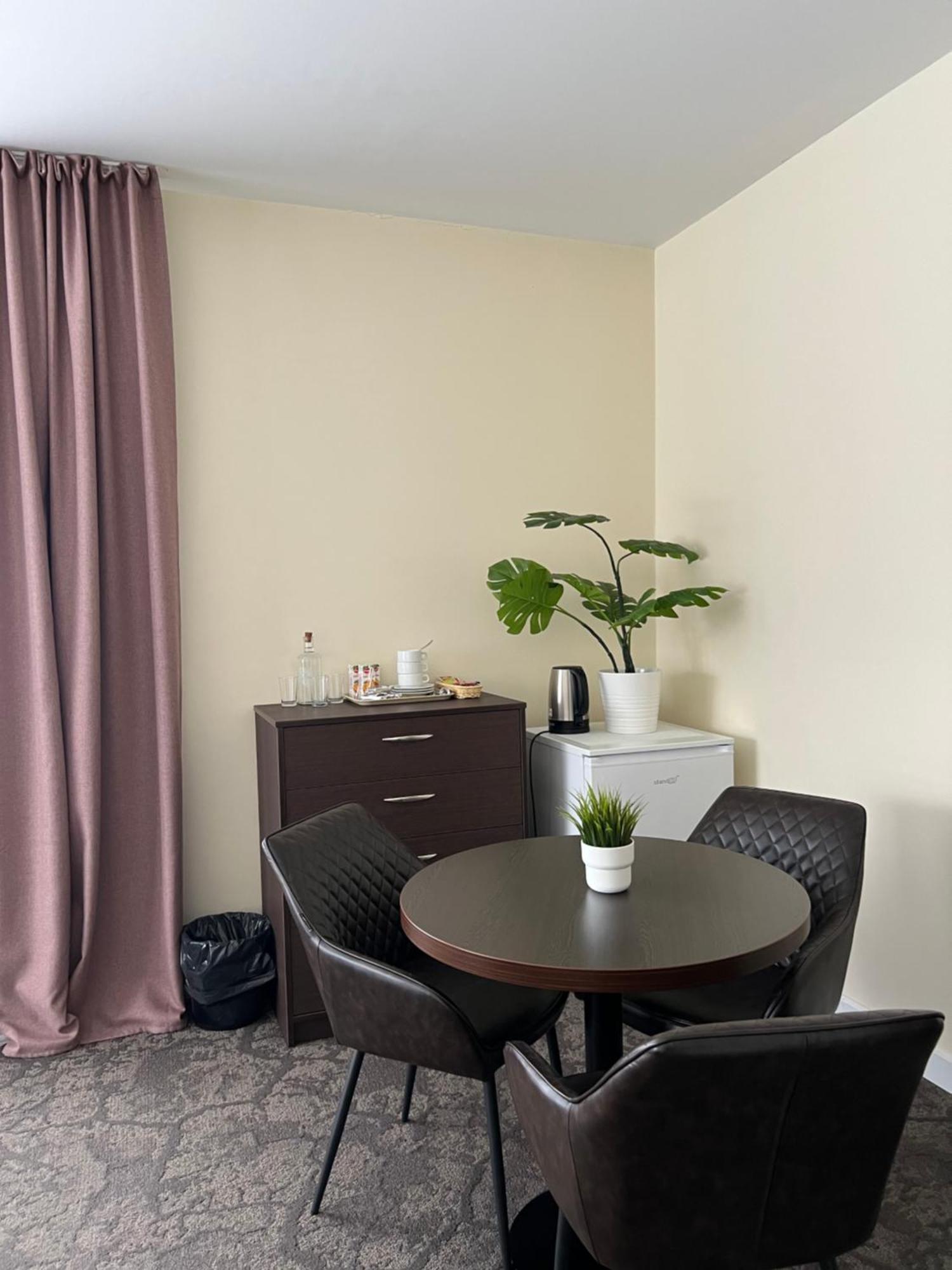 Butenas Hotel Tyla Birzai Luaran gambar
