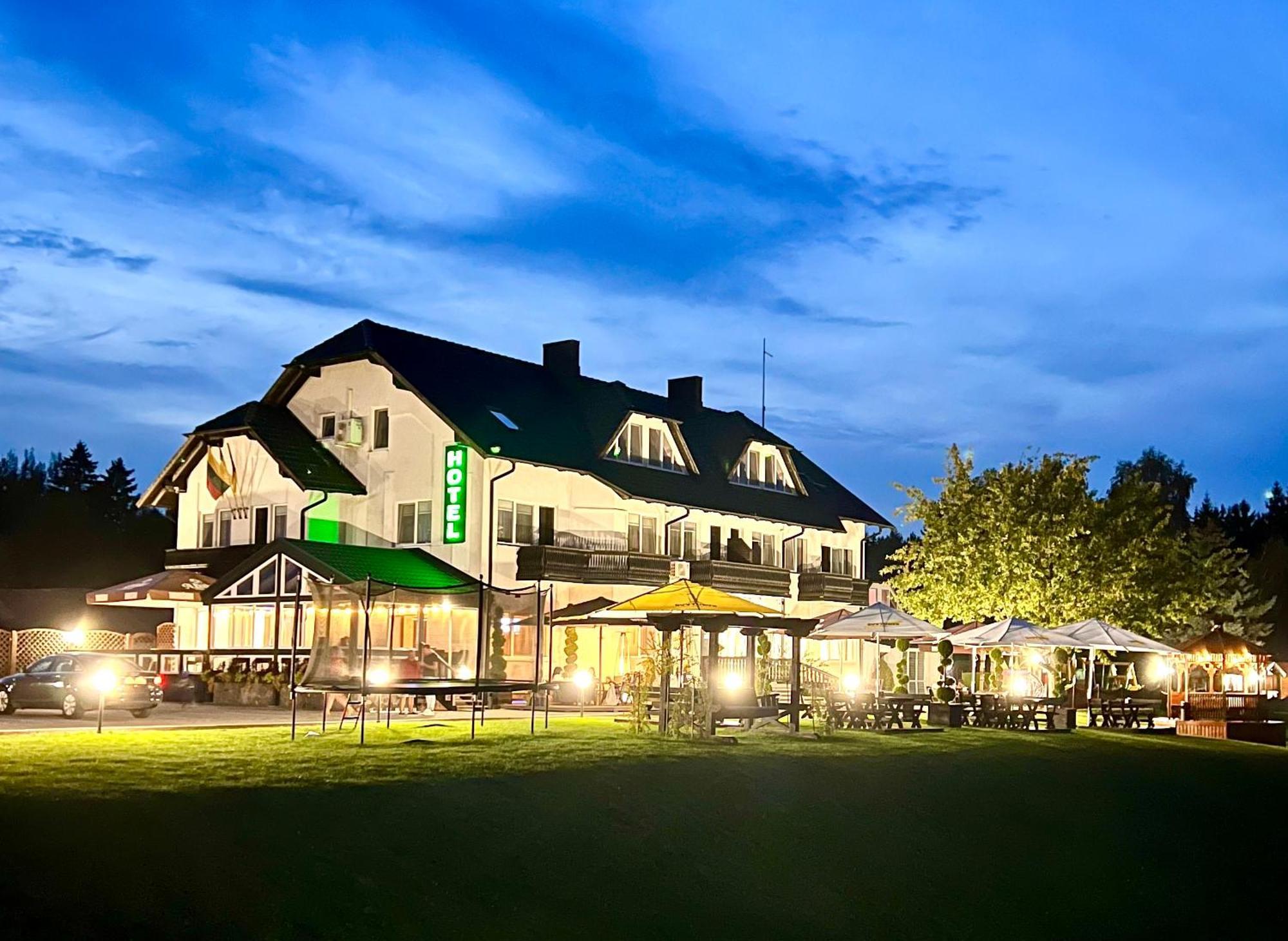 Butenas Hotel Tyla Birzai Luaran gambar